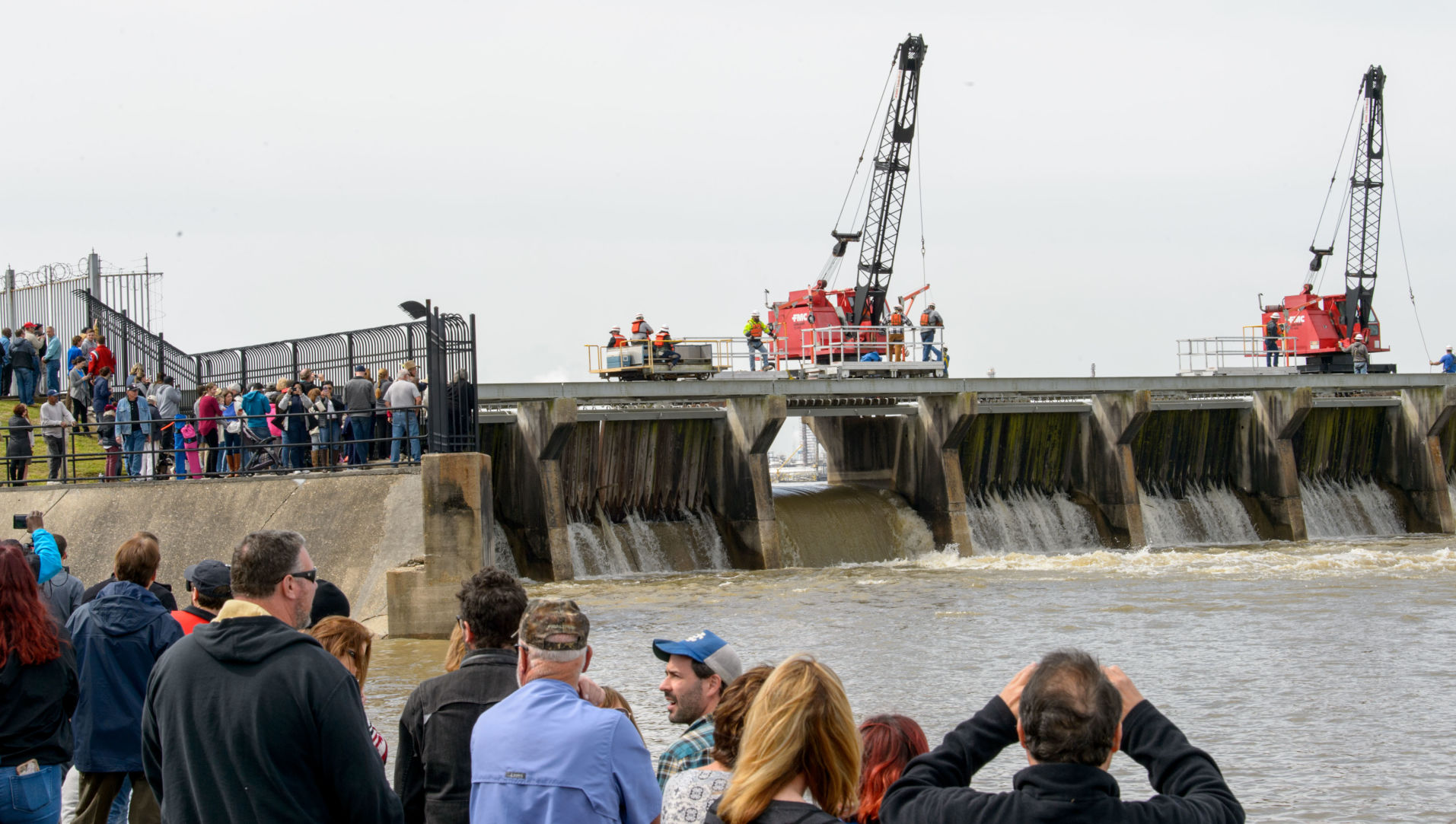 NO.spillwayopens.030918.015